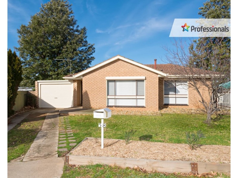 58 Jasmin Crescent, Lake Albert NSW 2650