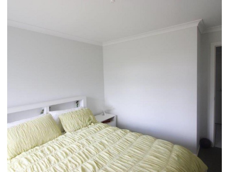 16 Watson Boulevard, Lloyd NSW 2650