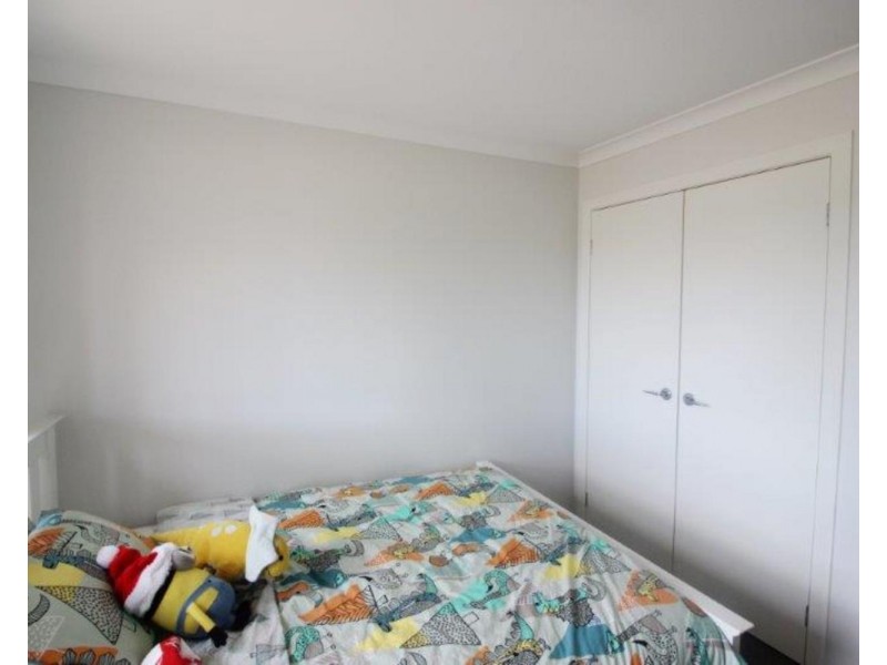 16 Watson Boulevard, Lloyd NSW 2650