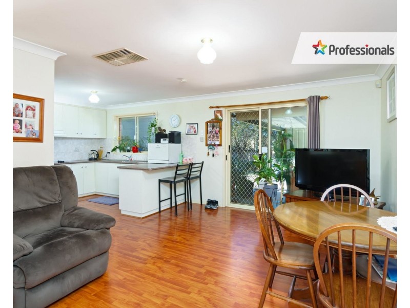 18 Kimba Avenue, Glenfield Park NSW 2650
