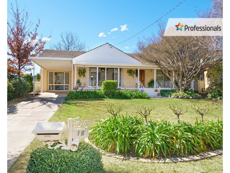 16 Waratah Street, Kooringal NSW 2650