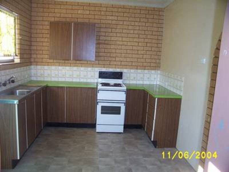 4/5 Borneo Crescent, Ashmont NSW 2650