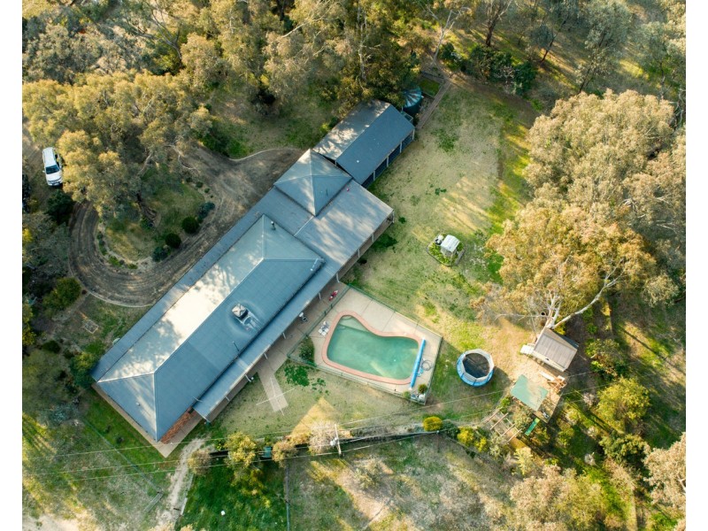 21 Rowan Road, Lake Albert NSW 2650