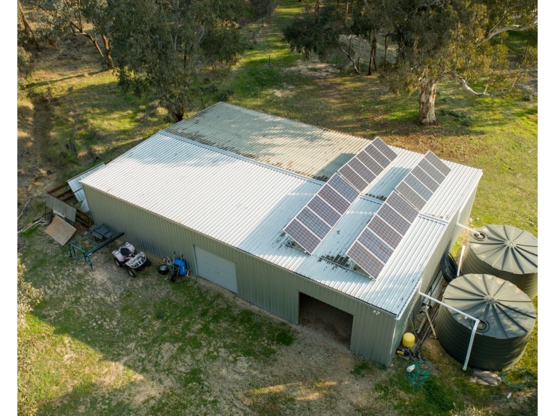 21 Rowan Road, Lake Albert NSW 2650