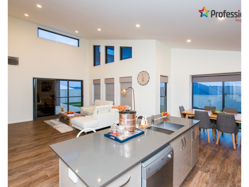 51 Muttama Parade, Gobbagombalin NSW 2650