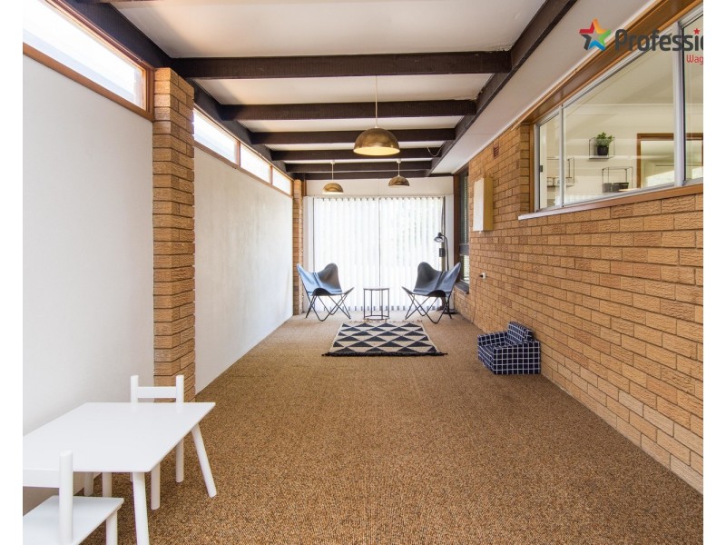 1 Nyrang Street, Tolland NSW 2650