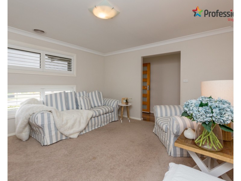 67 Messenger Avenue, Boorooma NSW 2650