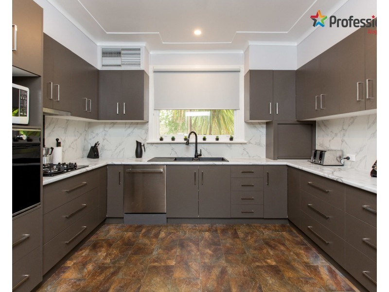 95 Fernleigh Road, Turvey Park NSW 2650