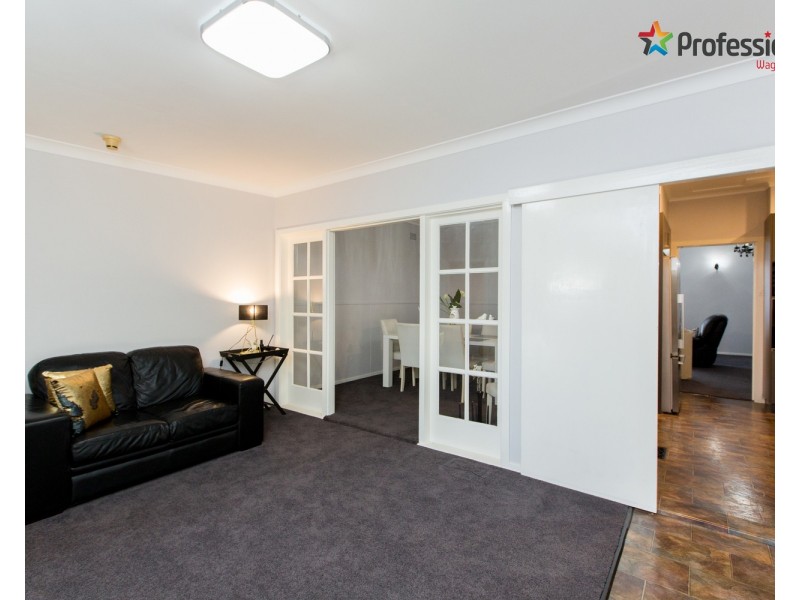 95 Fernleigh Road, Turvey Park NSW 2650