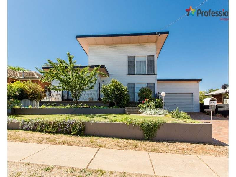 95 Fernleigh Road, Turvey Park NSW 2650