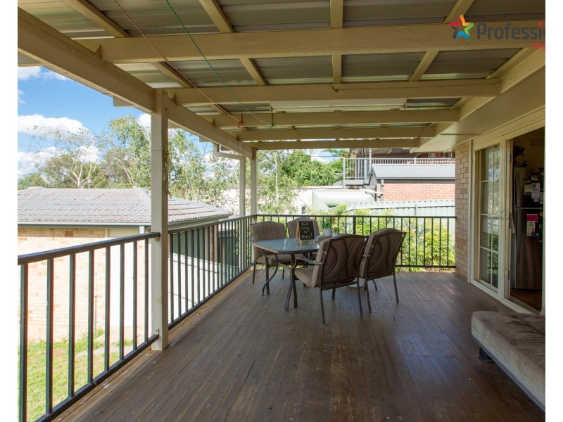 8 Grandview Avenue, Turvey Park NSW 2650