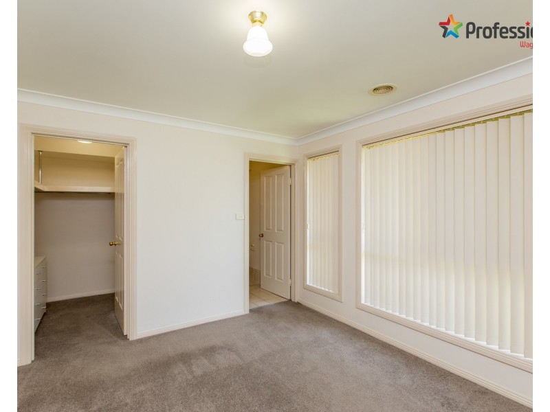 48 Nunkeri Street, Glenfield Park NSW 2650