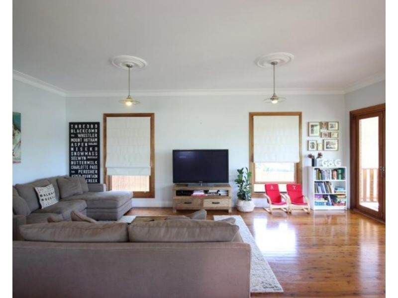 3 Wooden Street, Turvey Park NSW 2650
