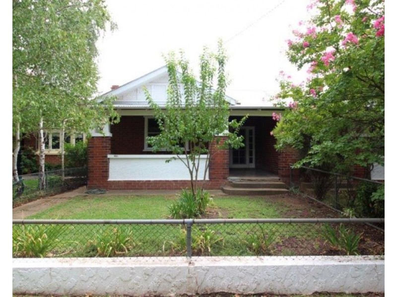 99A Tompson Street, Wagga Wagga NSW 2650