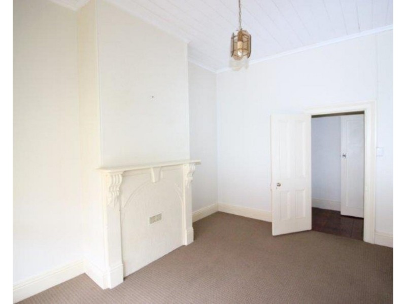 52 Fox Street, Wagga Wagga NSW 2650