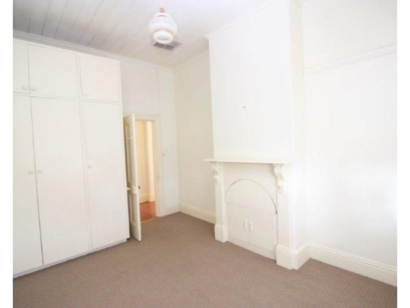 52 Fox Street, Wagga Wagga NSW 2650