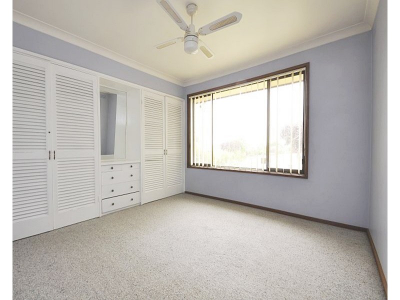 11 Willow Street, Kooringal NSW 2650