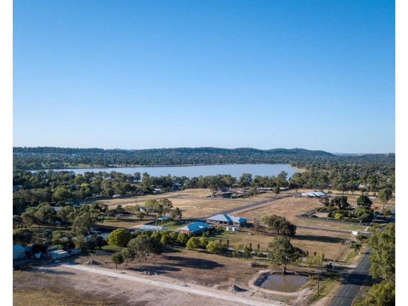 Lot LOT, 666 redbank Road, Lake Albert NSW 2650