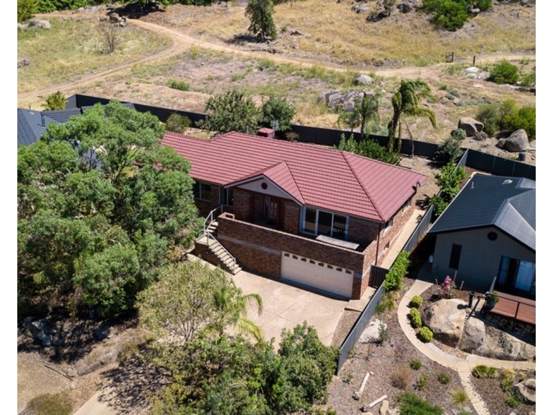 18 Stellway Close, Kooringal NSW 2650