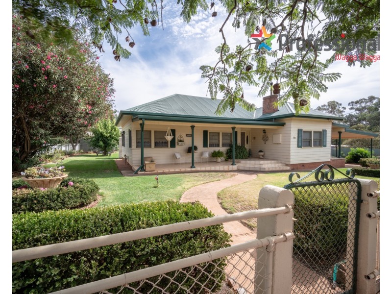 30 Douglas Street, Coolamon NSW 2701