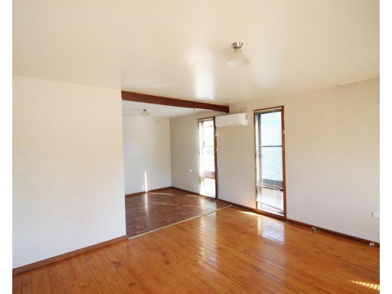 6 Callaghan Street, Ashmont NSW 2650