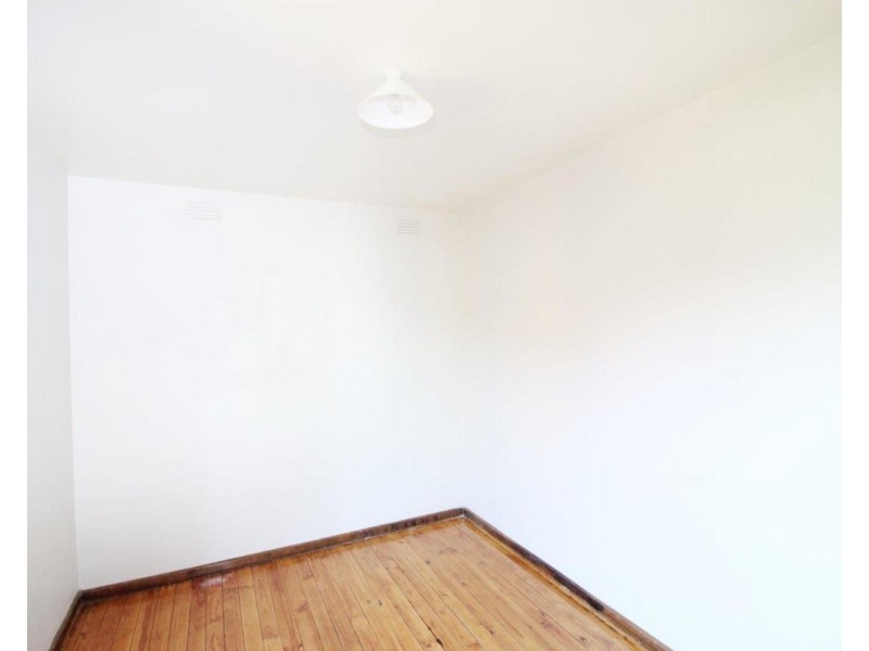 6 Callaghan Street, Ashmont NSW 2650