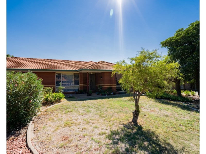 18 Sackville Drive, Forest Hill NSW 2651