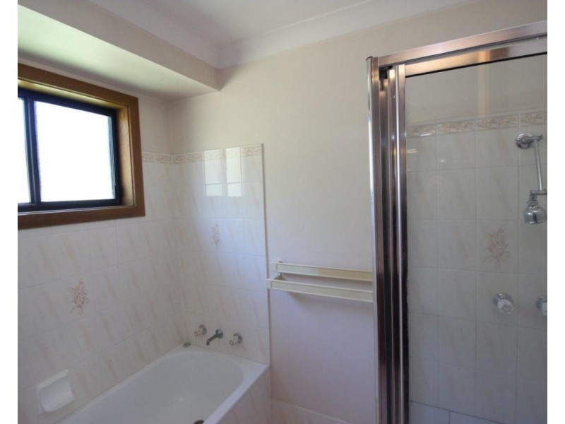 24 Harrier Street, Estella NSW 2650