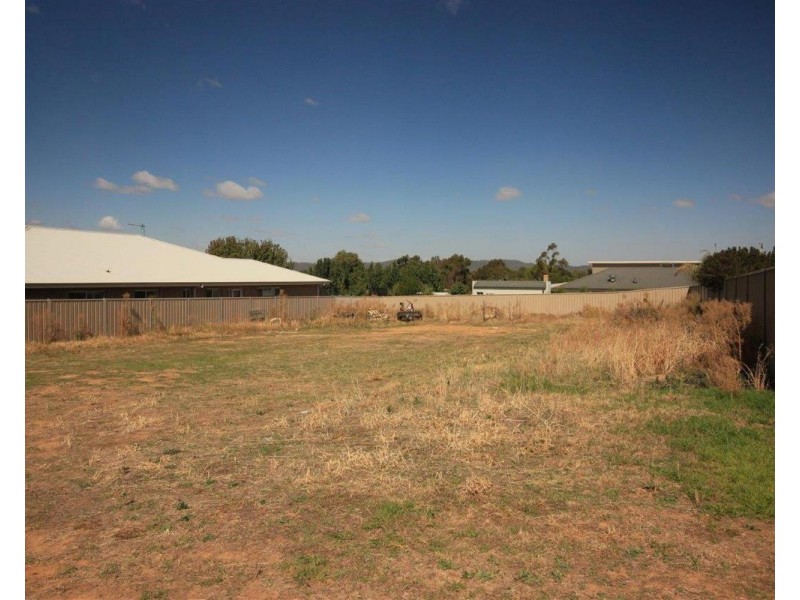 67 Brindabella Drive, Tatton NSW 2650