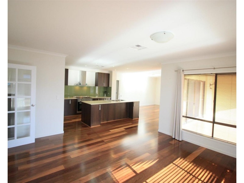 50 Stirling Boulevard, Tatton NSW 2650