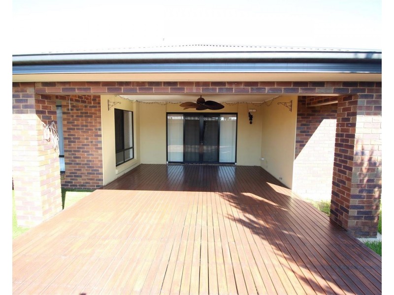 50 Stirling Boulevard, Tatton NSW 2650