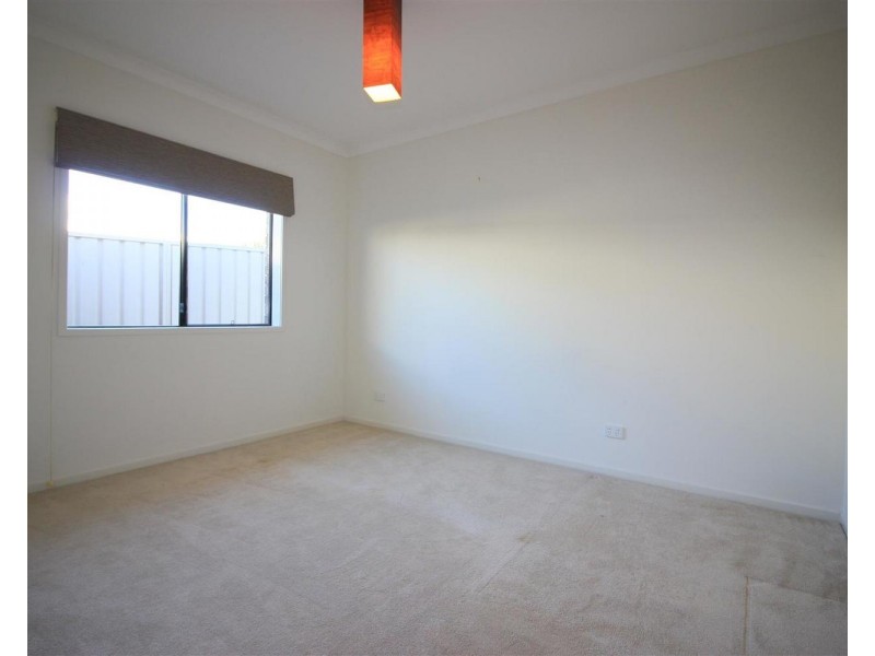 50 Stirling Boulevard, Tatton NSW 2650