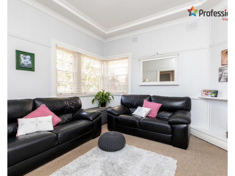 46 Bourke Street, Turvey Park NSW 2650