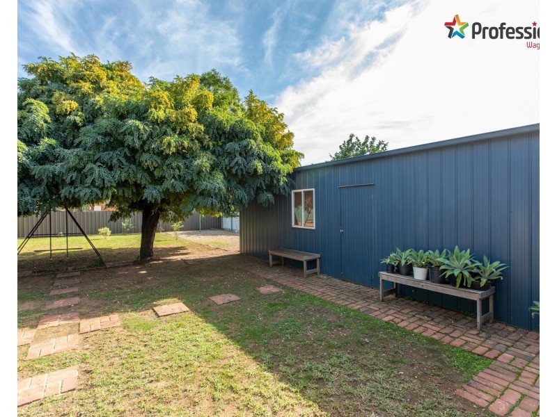 46 Bourke Street, Turvey Park NSW 2650