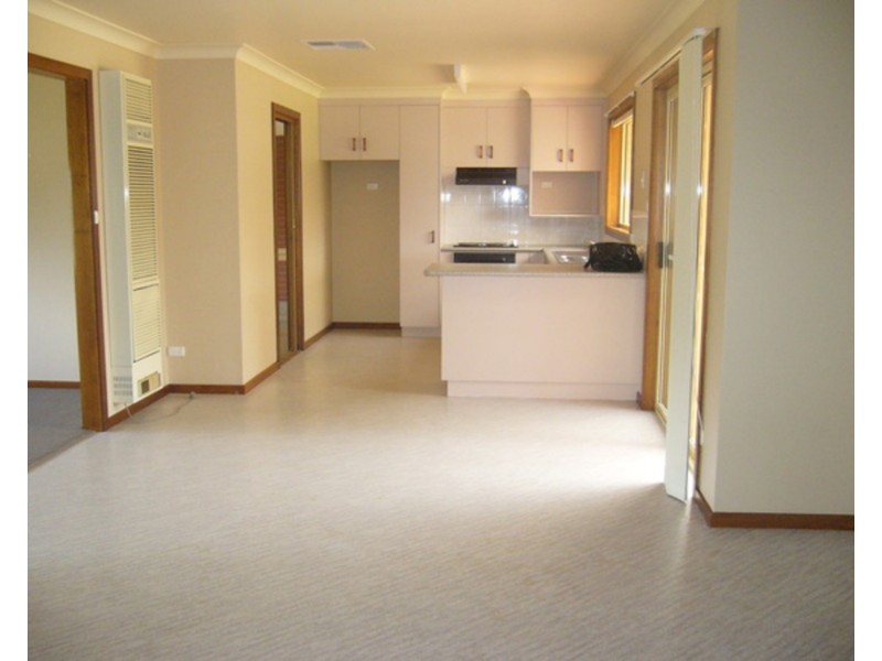 5 O’Hara Place, Kooringal NSW 2650