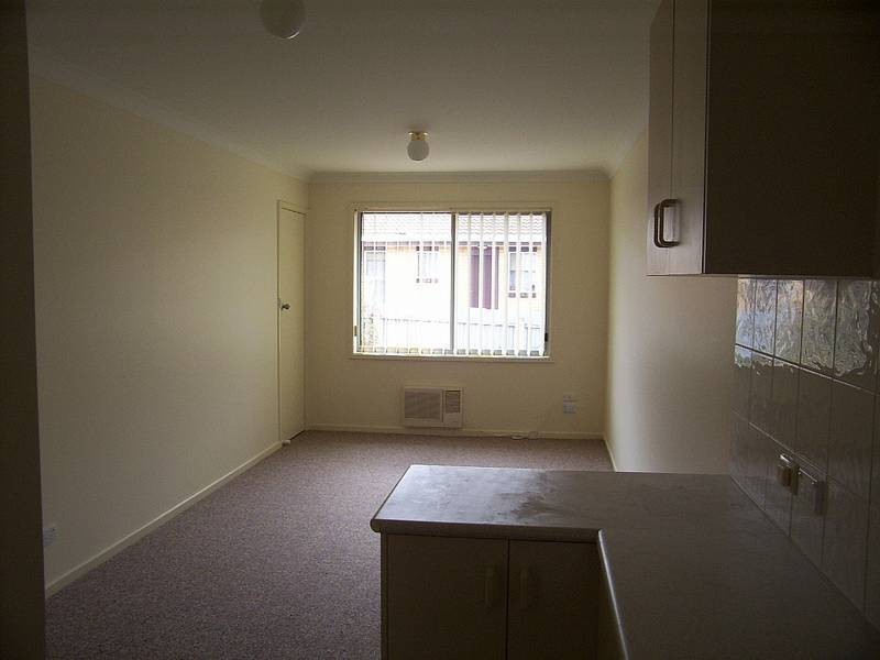 4/19 Edney Street, Kooringal NSW 2650