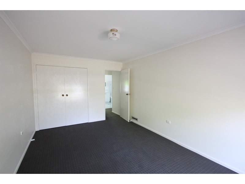1B Incarnie Crescent, Wagga Wagga NSW 2650