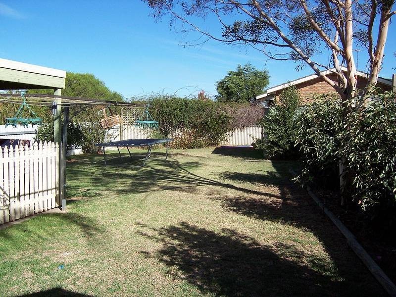 48 Lamilla Street, Glenfield Park NSW 2650