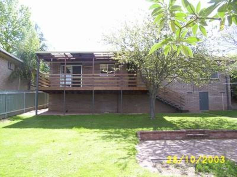 49 Wilks Avenue, Kooringal NSW 2650