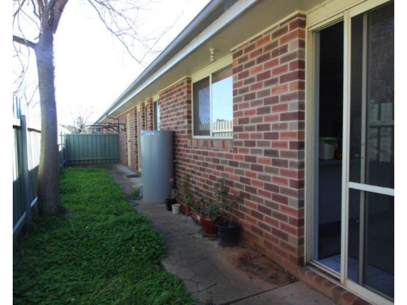 9/72 Travers Street, Wagga Wagga NSW 2650