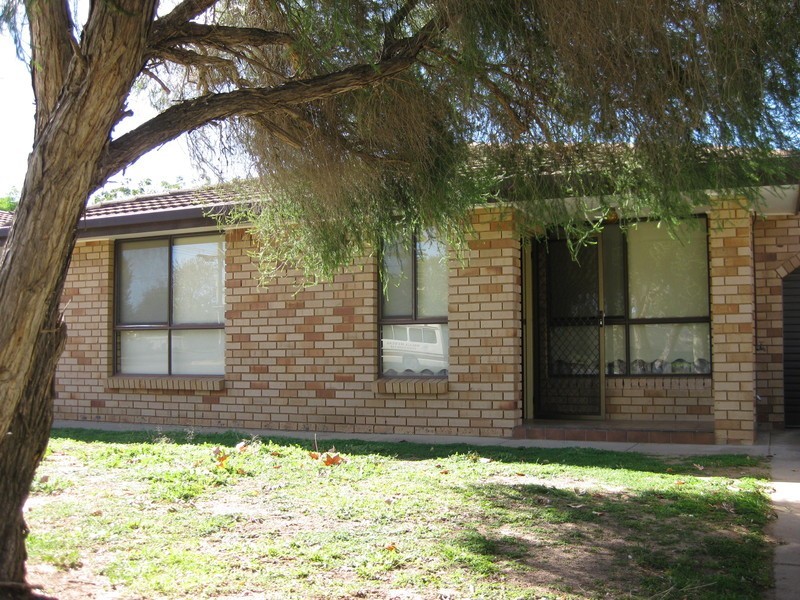 2/72 Crampton Street, Wagga Wagga NSW 2650