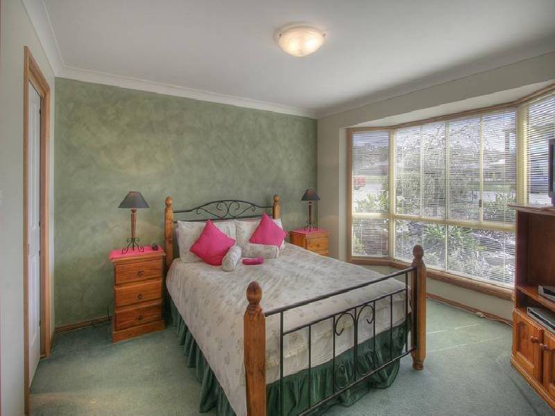 35 Stirling Boulevard, Tatton NSW 2650