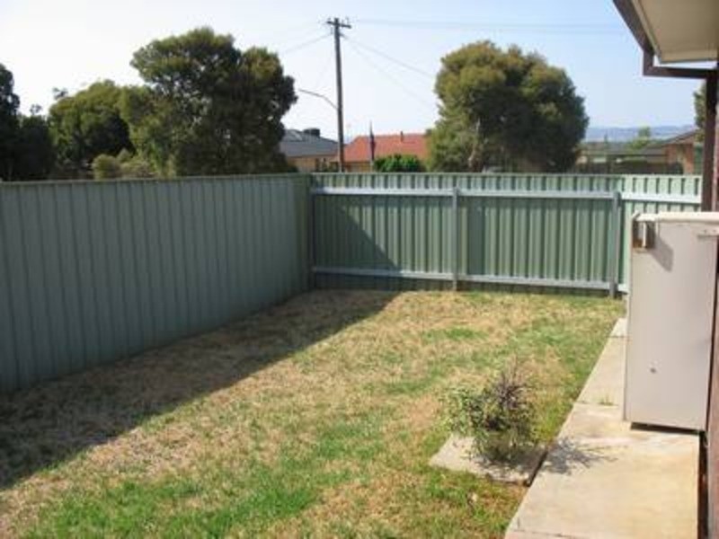 2/25 Carmody Street, Kooringal NSW 2650