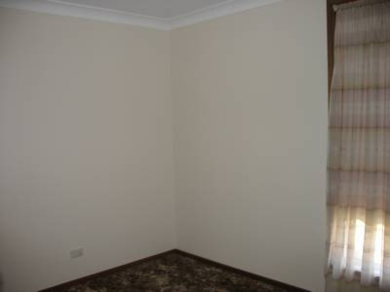 2/25 Carmody Street, Kooringal NSW 2650