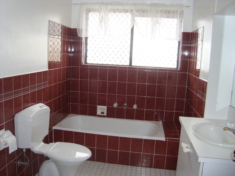 4/28 Lampe Avenue, Wagga Wagga NSW 2650