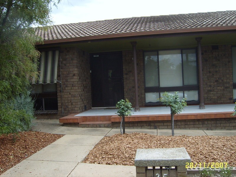 35 Mallory Street, Ashmont NSW 2650