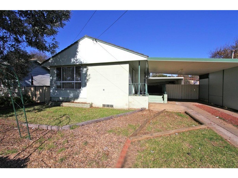 6 Sepik Road, Ashmont NSW 2650