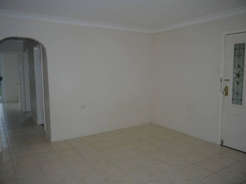 6 Sepik Road, Ashmont NSW 2650