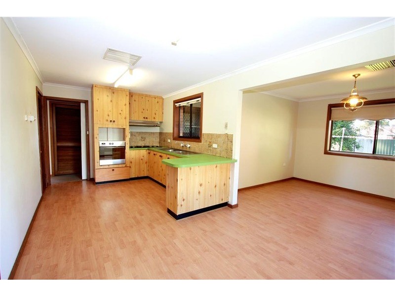 57 Adjin Street, Mount Austin NSW 2650