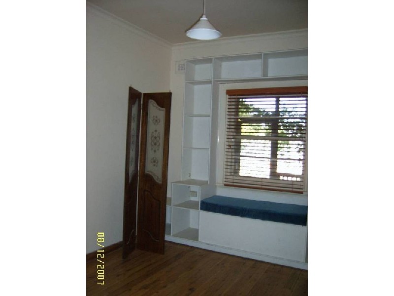 24 Cullen Road, Wagga Wagga NSW 2650